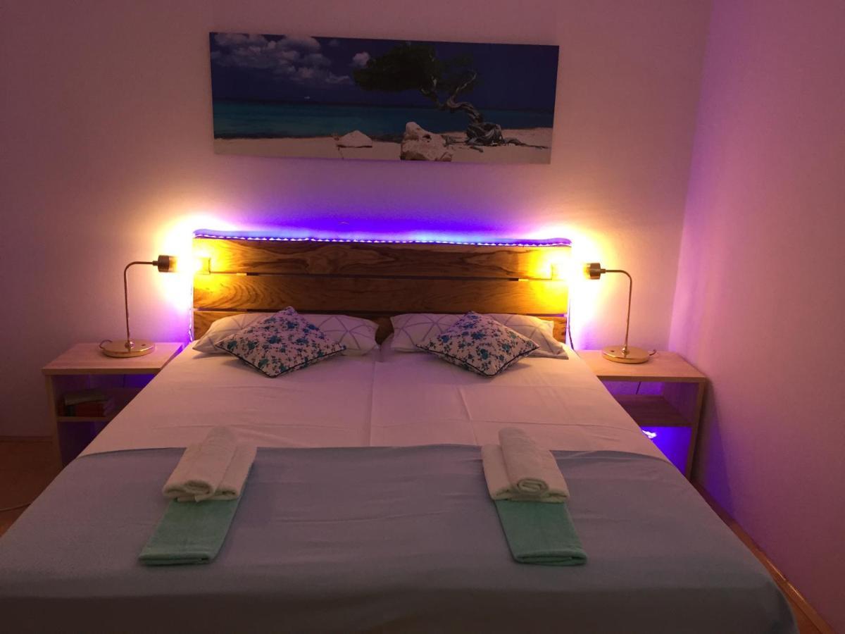Apartmani Misic Ždrelac エクステリア 写真