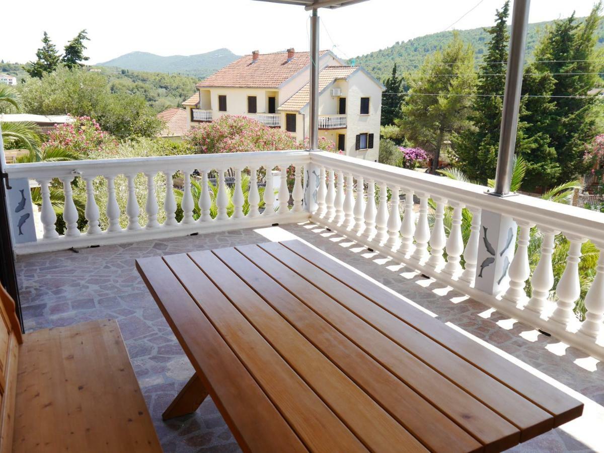 Apartmani Misic Ždrelac エクステリア 写真